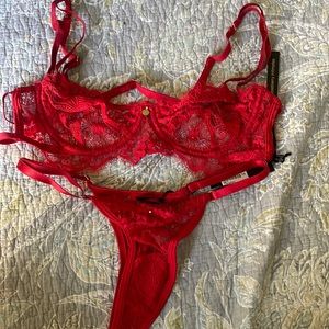 Gooseberry lingerie set